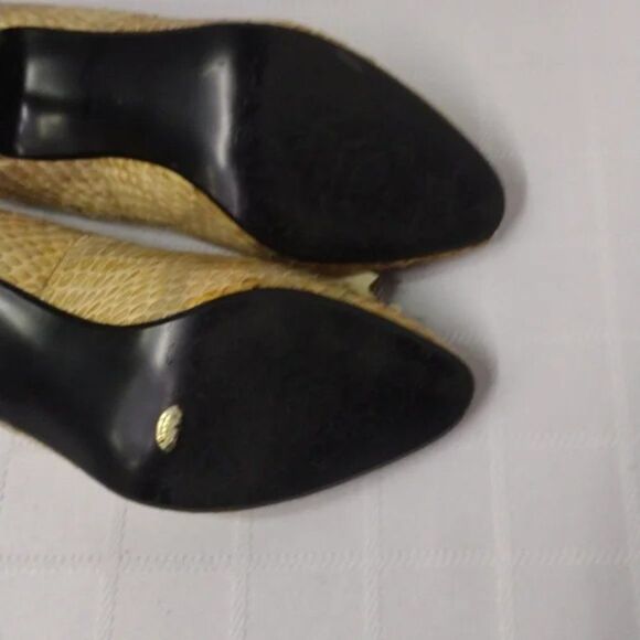 Vintage J Renee Champagne Snakeskin Floral Flower Rosette Pumps 8M Heels! - Picture 14 of 16